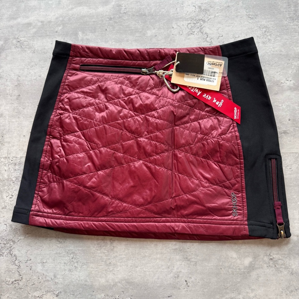 NWT Skhoop Kari Bun Warmer Skirt Ruby Red Size XS
